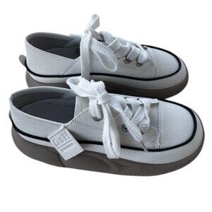 D&H women's stylish casual shoes size 36